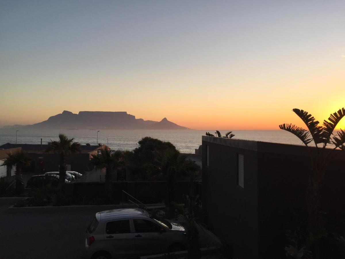 Heaven On Earth - Blouberg Beachfront Self-Catering Apartment Bloubergstrand Dış mekan fotoğraf