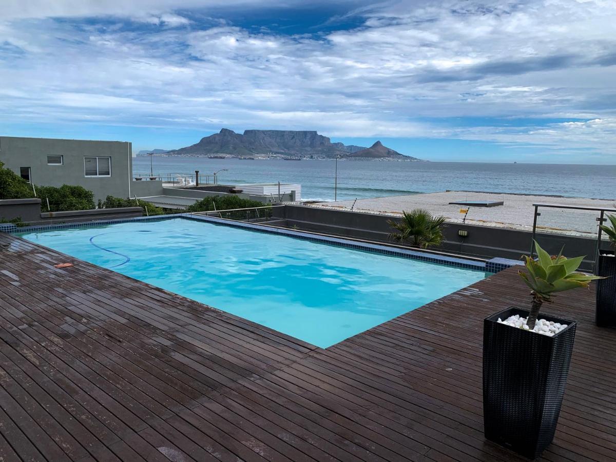 Heaven On Earth - Blouberg Beachfront Self-Catering Apartment Bloubergstrand Dış mekan fotoğraf